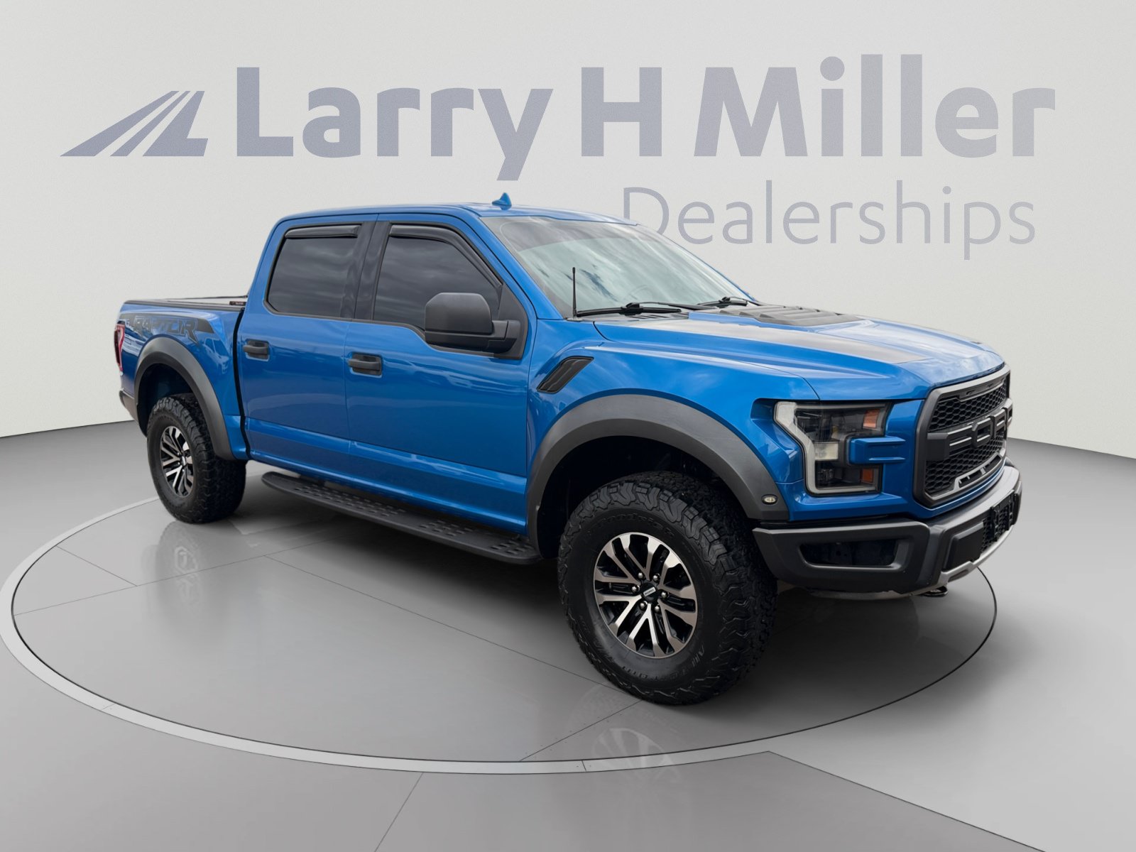 Used 2019 Ford F150 Raptor AWD/4WD image 7