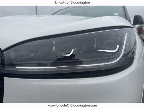 Certified 2025 Lincoln Aviator Black Label image 21