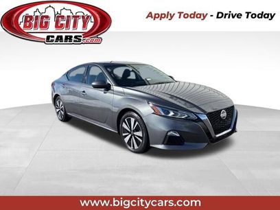 Used 2022 Nissan Altima 2.5 SV
