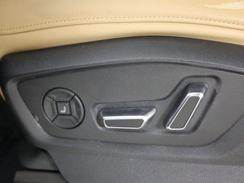 Used 2025 Audi Q7 3.0T Prestige AWD/4WD image 26
