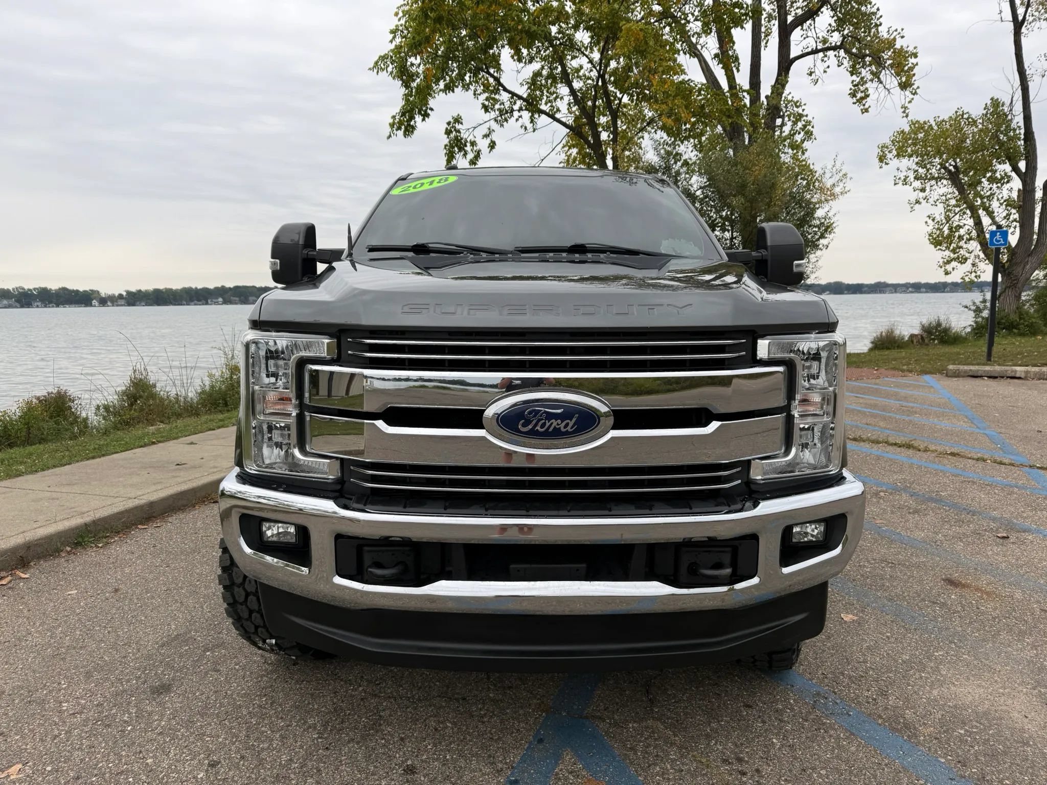 Used 2018 Ford F250 Lariat AWD/4WD image 2