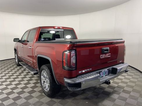 Used 2018 GMC Sierra 1500 SLT image 8
