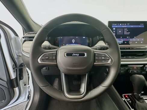 New 2026 Jeep Compass Limited AWD/4WD image 11