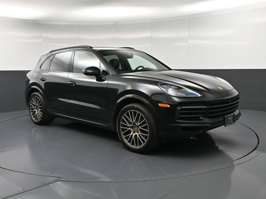 Certified 2023 Porsche Cayenne S Platinum AWD/4WD image 10