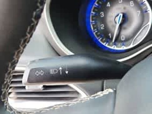 Used 2022 Chrysler Pacifica Touring-L FWD image 31