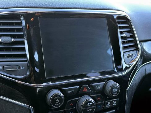 Used 2020 Jeep Grand Cherokee Trailhawk w/ Trailhawk Luxury Group image 22