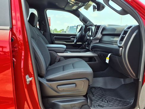 Used 2023 RAM 1500 Big Horn AWD/4WD image 8