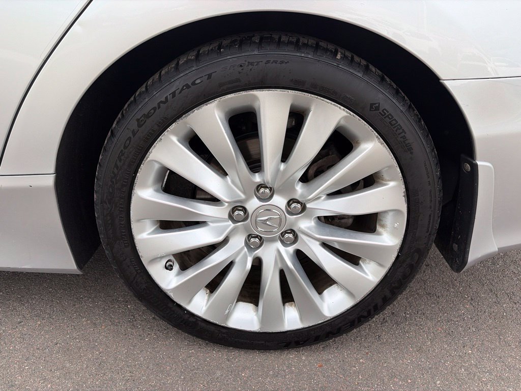 Used 2014 Acura RLX w/ Technology Package FWD image 33