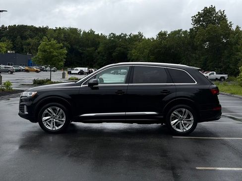 Used 2023 Audi Q7 2.0T Premium w/ Convenience Package AWD/4WD image 3