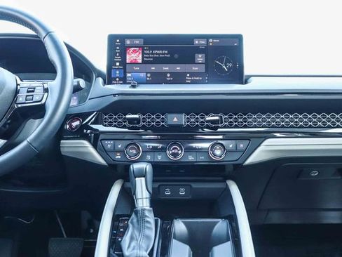 Used 2024 Honda Accord Touring image 15