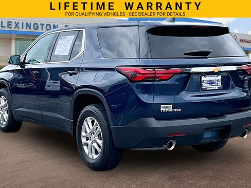 Used 2023 Chevrolet Traverse LS w/ Safety Package FWD image 2