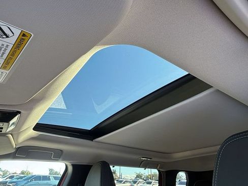 Used 2025 Mitsubishi Outlander SEL FWD image 19