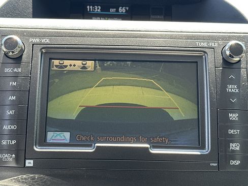 Used 2013 Toyota Sienna Limited w/ Premium Pkg AWD/4WD image 25
