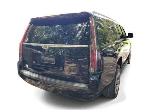 Used 2020 Cadillac Escalade ESV Premium Luxury AWD/4WD image 4