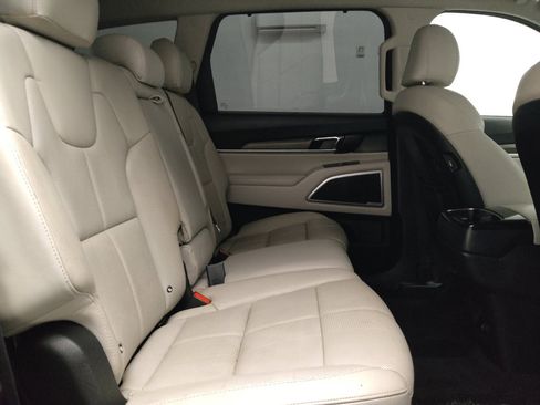 Used 2020 Kia Telluride EX w/ Towing Package image 19