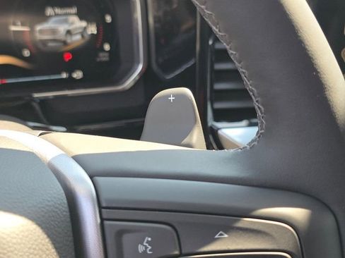 New 2026 GMC Sierra 1500 SLT image 35