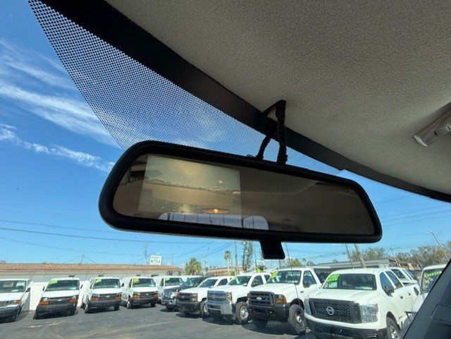 Used 2019 Chevrolet Express 3500 RWD image 20