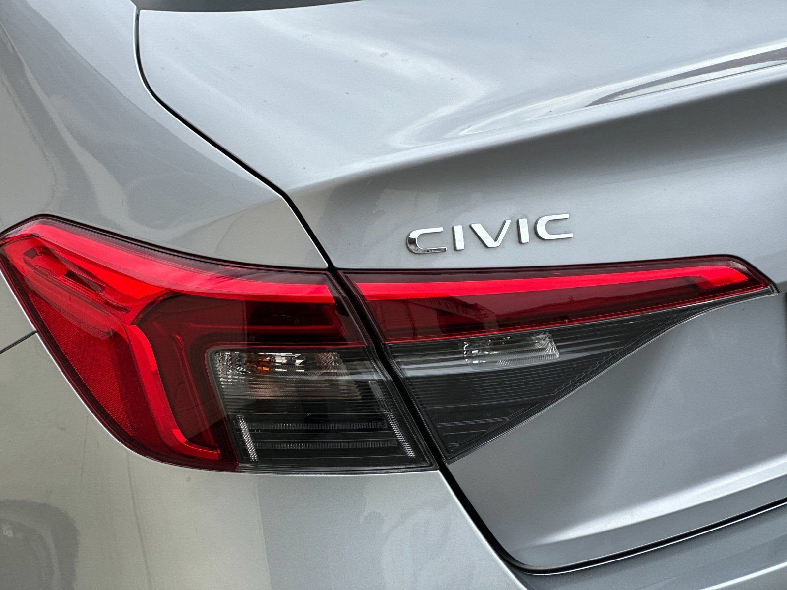Used 2022 Honda Civic Sport image 33