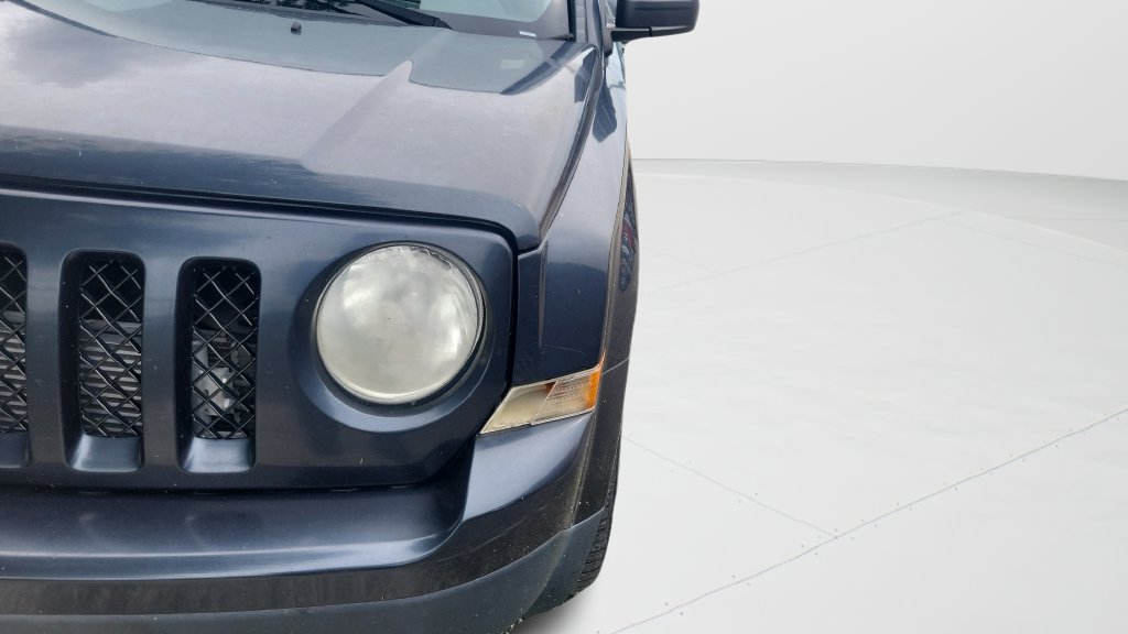 Used 2014 Jeep Patriot Sport w/ Power Value Group FWD image 10