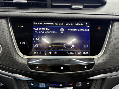 Used 2021 Cadillac XT5 Sportv w/ Platinum Package AWD/4WD image 18
