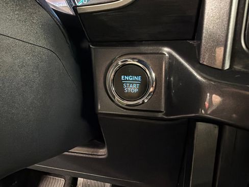 Certified 2023 Ford F150 XLT AWD/4WD image 18