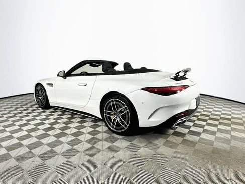 Certified 2022 Mercedes-Benz SL 63 AMG 4MATIC image 5
