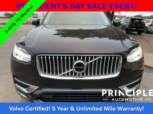 Certified 2023 Volvo XC90 B5 Plus w/ Protection Package Premier image 3