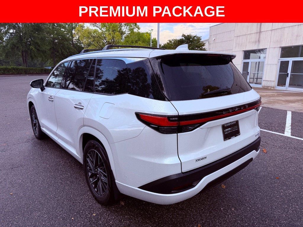 Used 2025 Lexus TX 350 AWD w/ Technology Package image 5