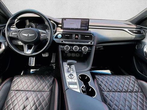 Used 2022 Genesis G70 3.3T RWD image 16