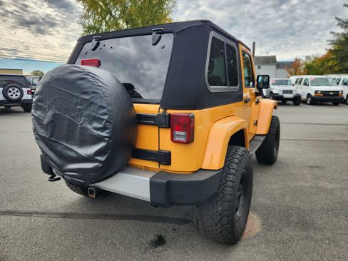 Used 2012 Jeep Wrangler Sahara AWD/4WD image 14