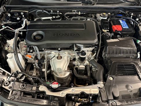 Used 2025 Honda Civic Sport image 23