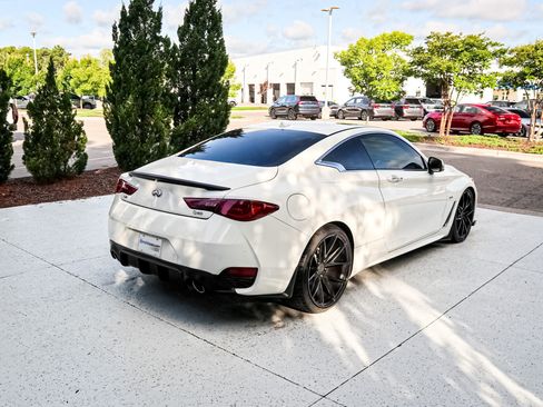 Used 2018 INFINITI Q60 3.0t Luxe AWD/4WD image 11