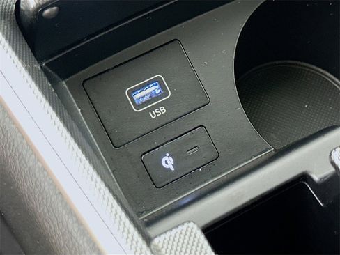 Used 2023 Hyundai Santa Fe SEL image 24