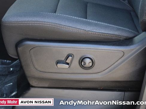 Used 2022 RAM 1500 Big Horn AWD/4WD image 16