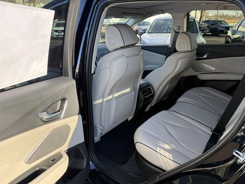New 2026 Acura RDX SH-AWD w/ Advance Package image 13