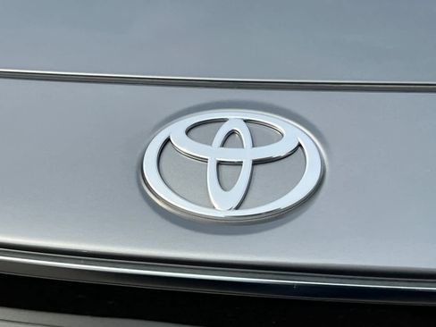 Used 2024 Toyota bZ4X XLE image 10