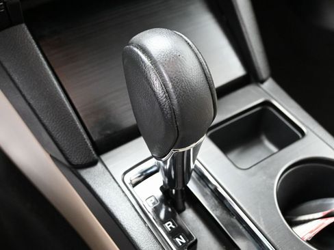 Used 2019 Subaru Outback 3.6R Limited w/ Protection Package #1 image 29