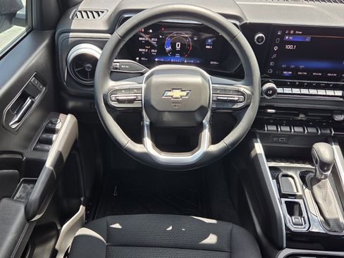 Used 2025 Chevrolet Colorado LT w/ Advanced Trailering Package RWD image 6