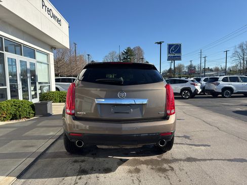 Used 2014 Cadillac SRX Luxury w/ Driver Awareness Package image 4