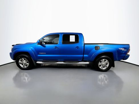 Used 2010 Toyota Tacoma 4x4 Double Cab image 9