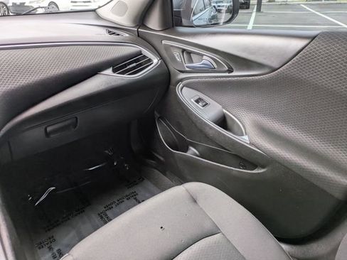 Used 2023 Chevrolet Malibu LS w/ LPO, Floor Liner Package image 16