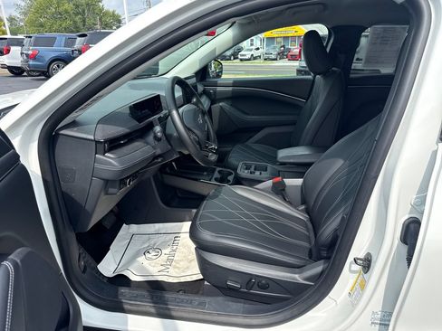 Used 2025 Ford Mustang Mach-E Select AWD/4WD image 21
