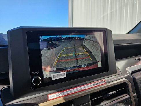 New 2025 Toyota Tacoma SR5 AWD/4WD image 18