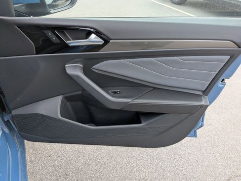 New 2026 Volkswagen Jetta SEL FWD image 33