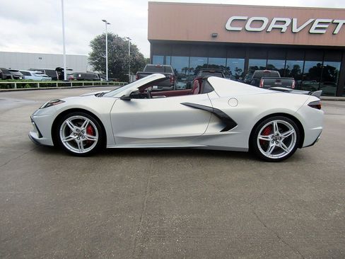 Used 2021 Chevrolet Corvette Stingray Premium Conv w/ 3LT RWD image 8