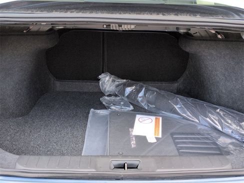 New 2025 Nissan Sentra SR w/ SR Premium Package image 19