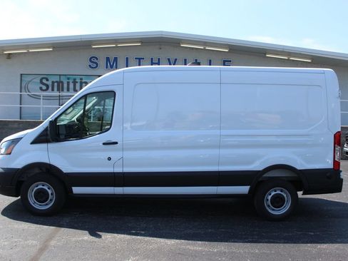 New 2026 Ford Transit 250 148 Medium Roof w/ Load Area Protection Package RWD image 2