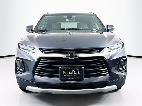 Used 2022 Chevrolet Blazer LT image 2