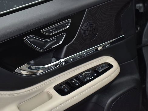 New 2026 Lincoln Corsair Grand Touring image 9