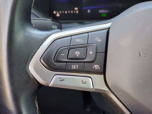 Used 2023 Volkswagen Taos SE image 12